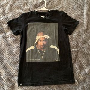 Urban outfitters Tupac t shirt free if added to bundle